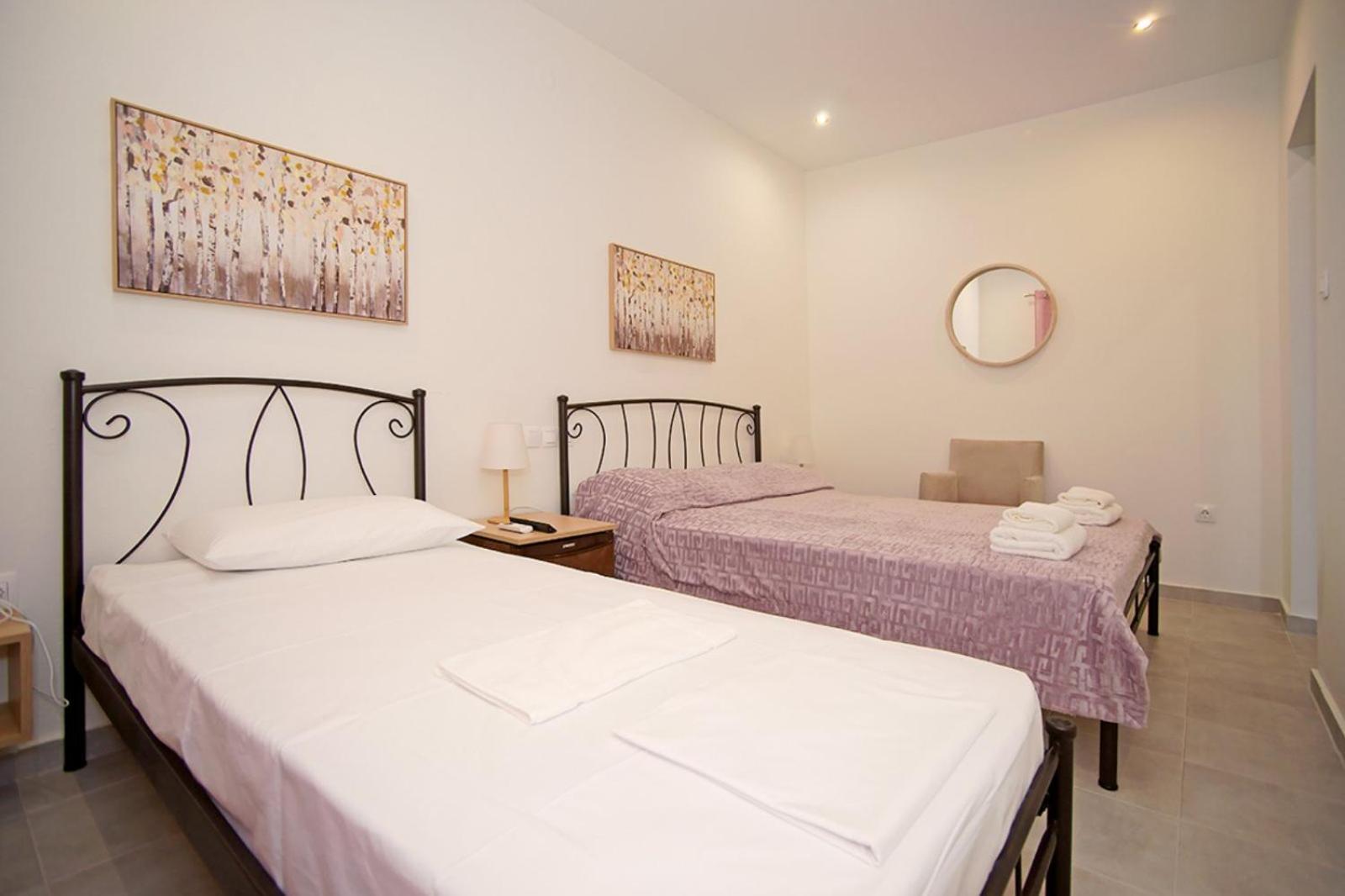 קיפריסיה Karnagio Rooms מראה חיצוני תמונה
