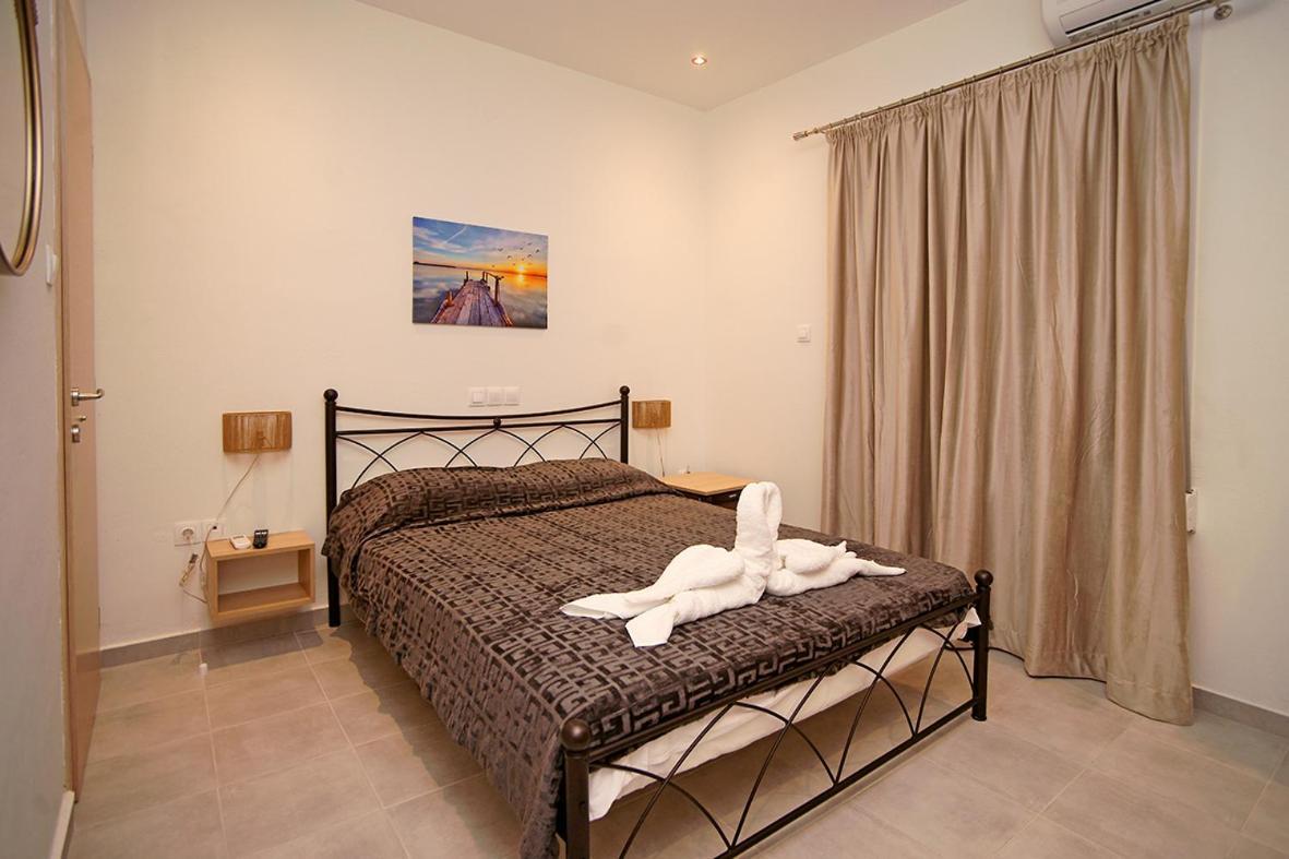 קיפריסיה Karnagio Rooms מראה חיצוני תמונה